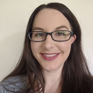 Meet your Posher, Julie stringer